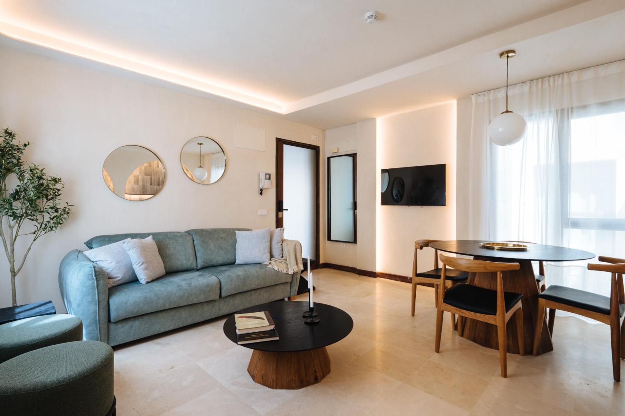 Apartamentos La Vistosona Севілья Екстер'єр фото