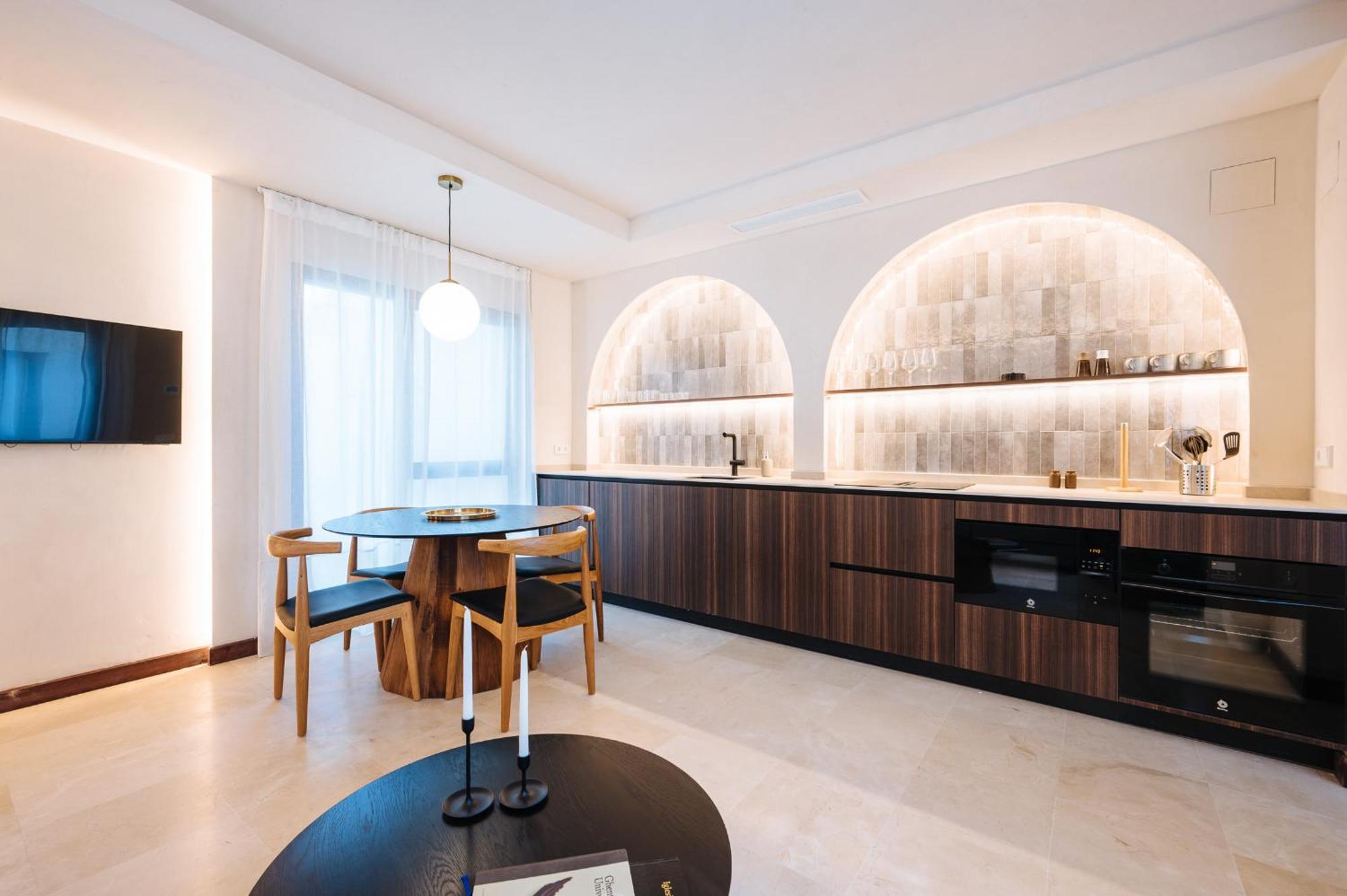 Apartamentos La Vistosona Севілья Екстер'єр фото