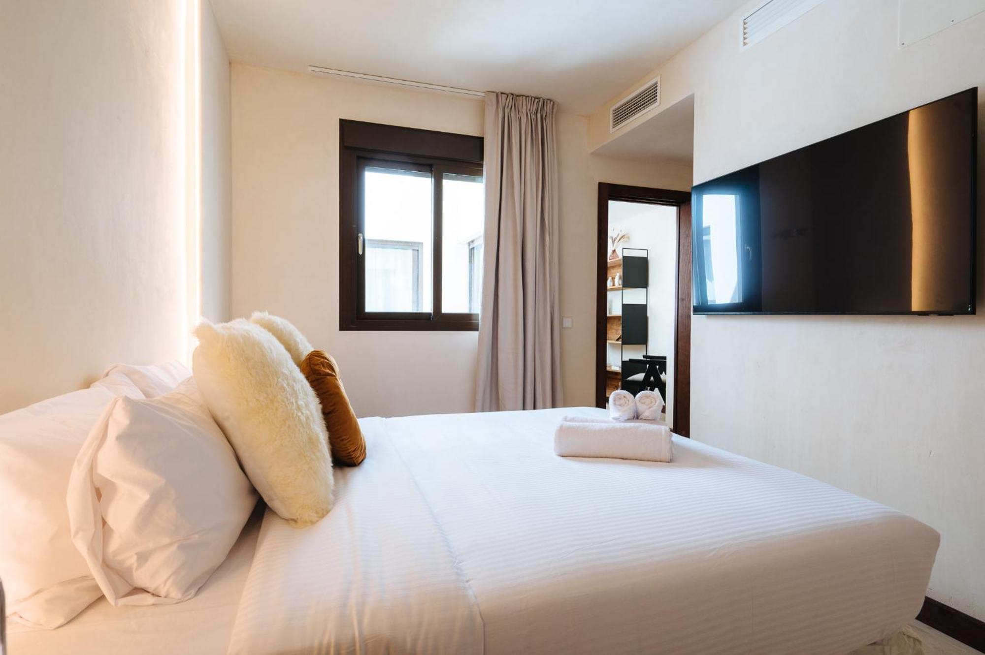 Apartamentos La Vistosona Севілья Екстер'єр фото